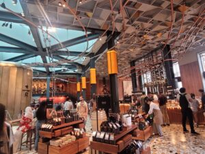 Starbucks Reserve, Milan
