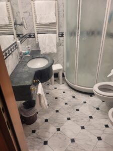 Room 326 Bathroom Hotel Andreola